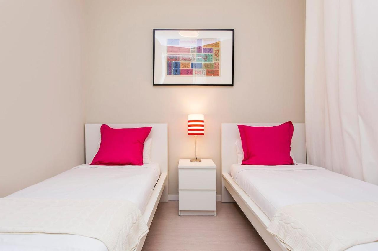 Stay U-Nique Apartments Floridablanca II Barcelona Luaran gambar