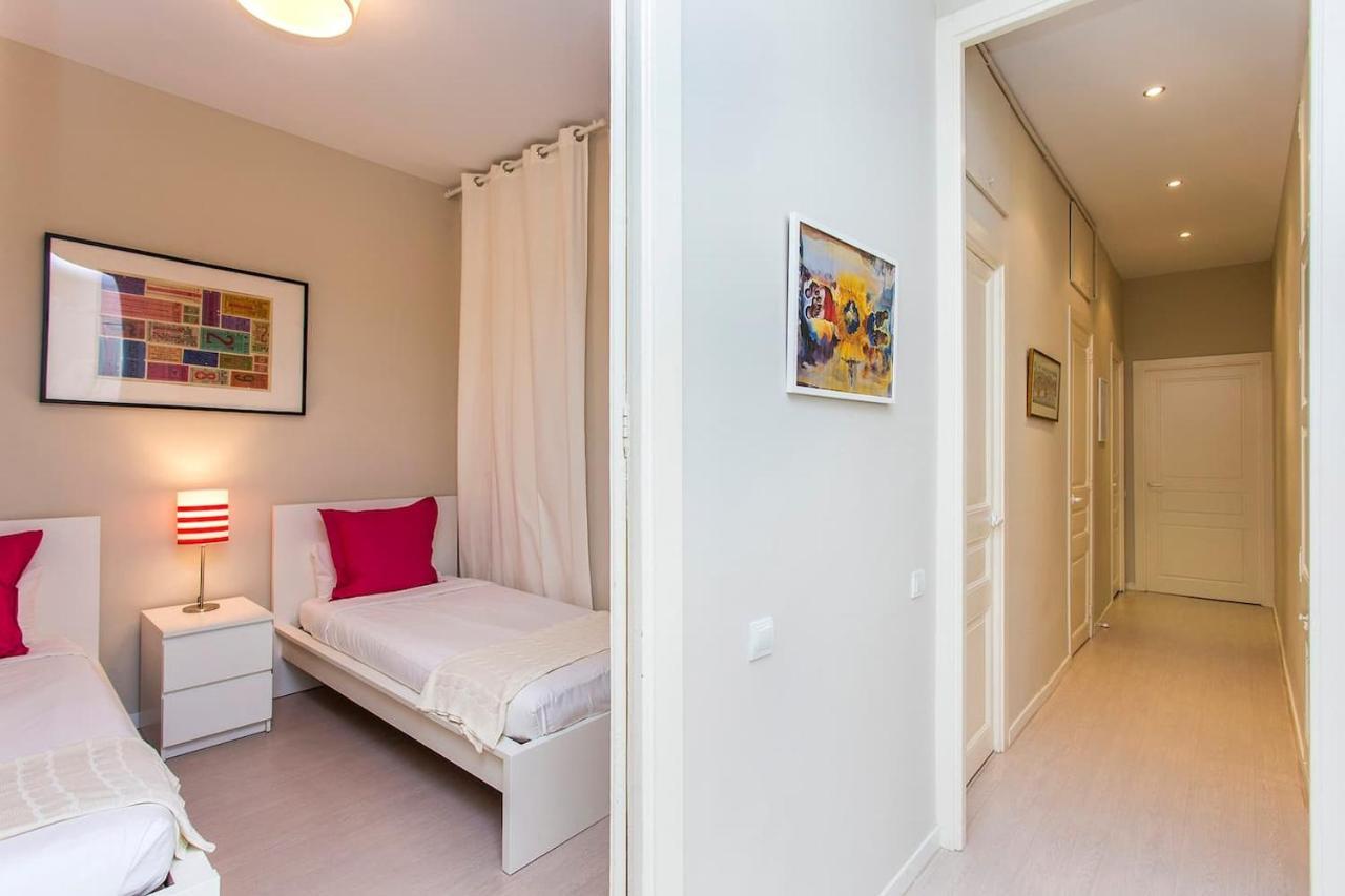 Stay U-Nique Apartments Floridablanca II Barcelona Luaran gambar